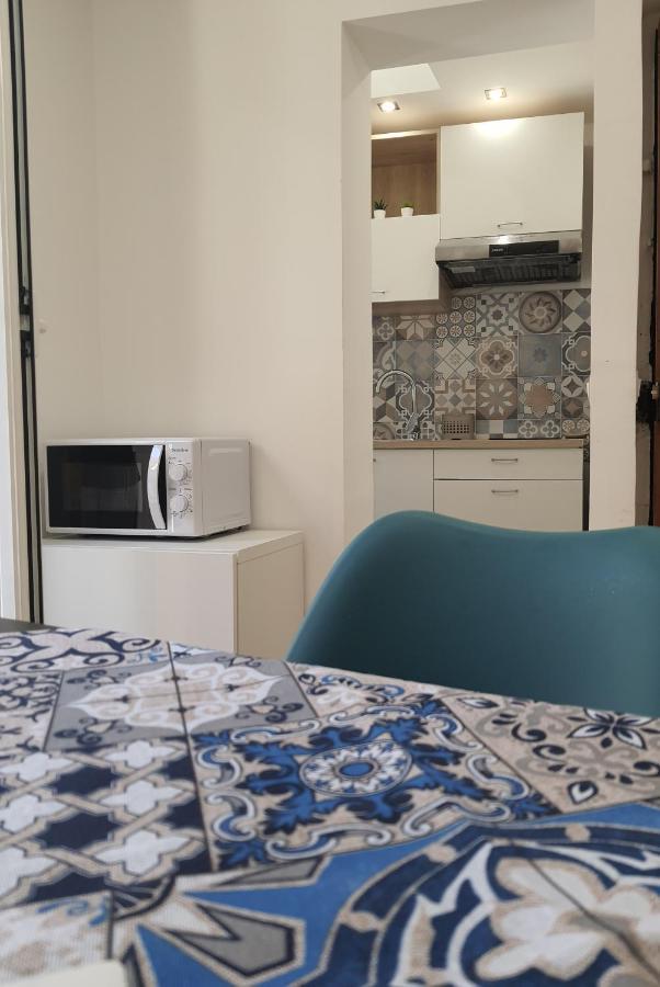 A Casa Di Claudia Lägenhet Palermo Exteriör bild